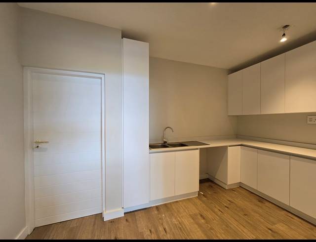 4 BEDROOM HOUSE FOR SALE IN NEW SALT ROCK CITY